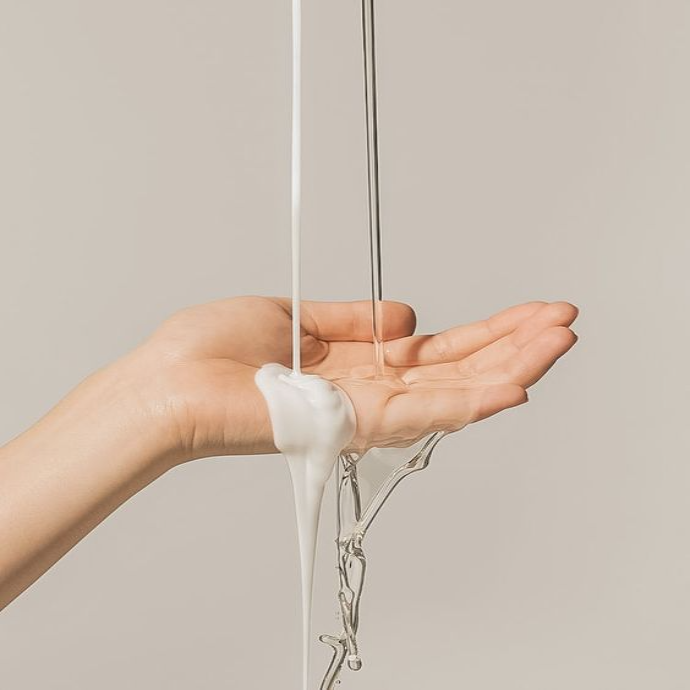 Free Hard Water Shampoo & Conditioner